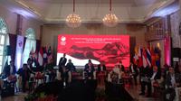 Keketuaan ASEAN Business Advisory Council (BAC) Indonesia yang dipegang oleh Ketua Kadin Indonesia, Arsjad Rasjid, sukses menjalin kesepakatan dengan para Menteri Ekonomi ASEAN terkait lima isu prioritas. (Maulandy/Liputan6.com)