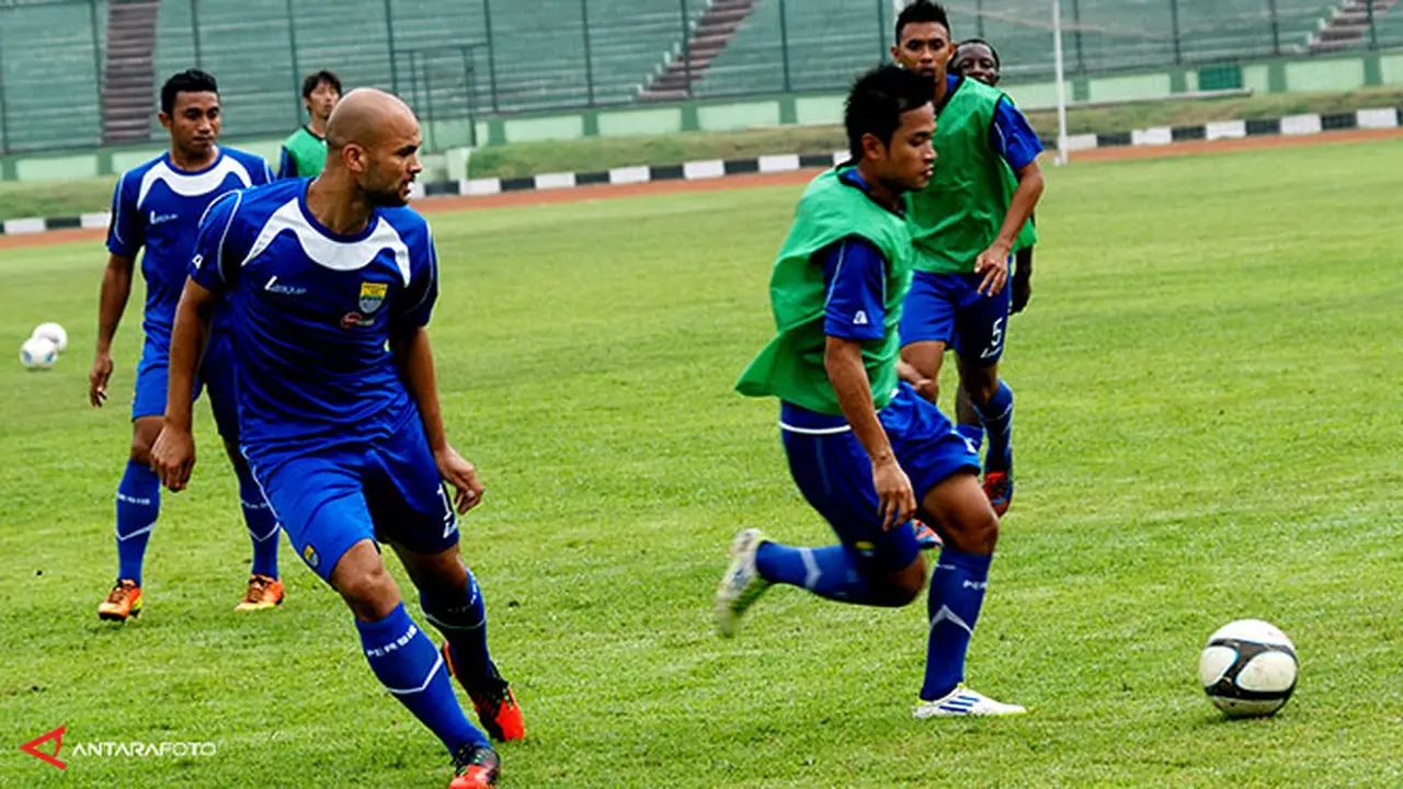 pemain-persib-latihan-130314b.jpg