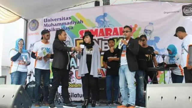 Gallaxy Band
