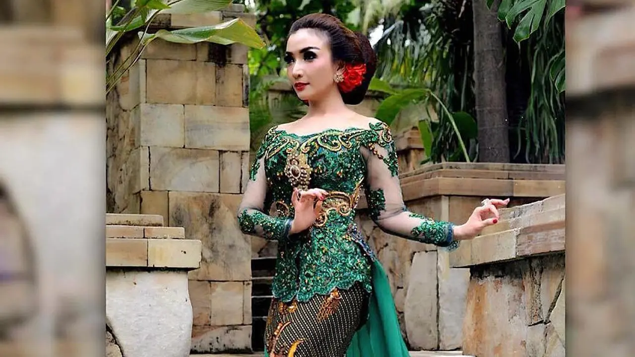 Roro Fitria
