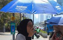 Panas Terik Melanda Jabodetabek di Tengah Musim Hujan, Ini Penjelasan Pakar Meteorologi