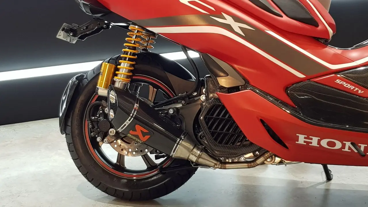 Knalpot Honda PCX Modif yang diduga palsu