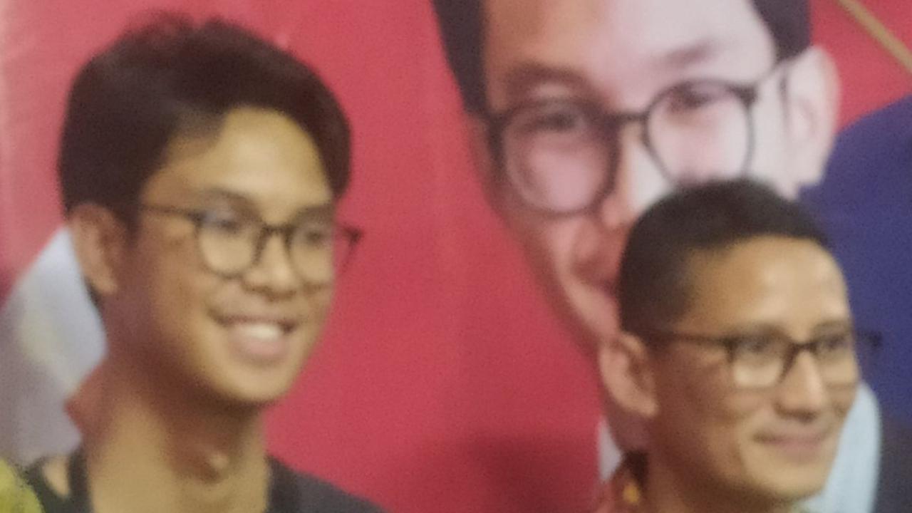 Temui Pelaku UMKM di Makassar, Sandiaga Uno Gandeng Anak Ganjar Pranowo