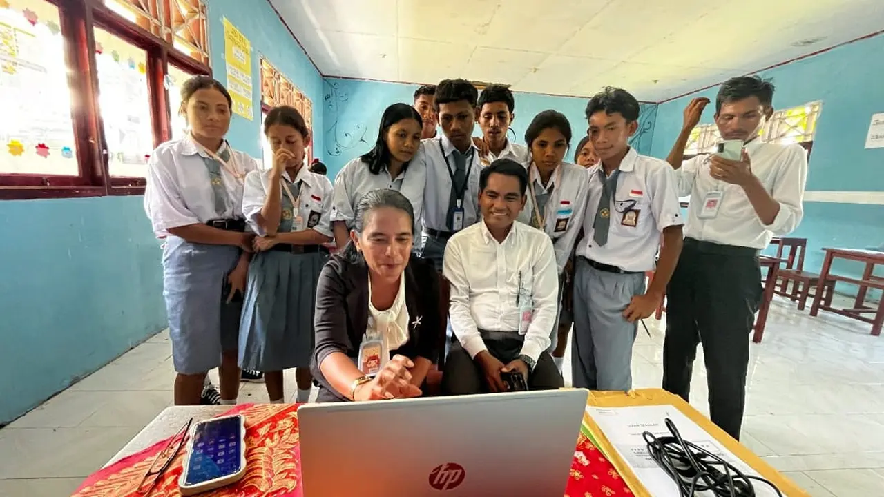 Transformasi Digital Menjangkau Wilayah Terpencil, Kesehatan dan Pendidikan Kini Terkoneksi