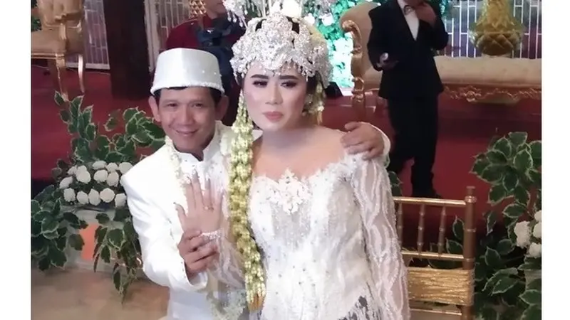 Resmi Menikah, Ini 6 Momen Mesra Pernikahan Ginanjar dan Tiara Amalia