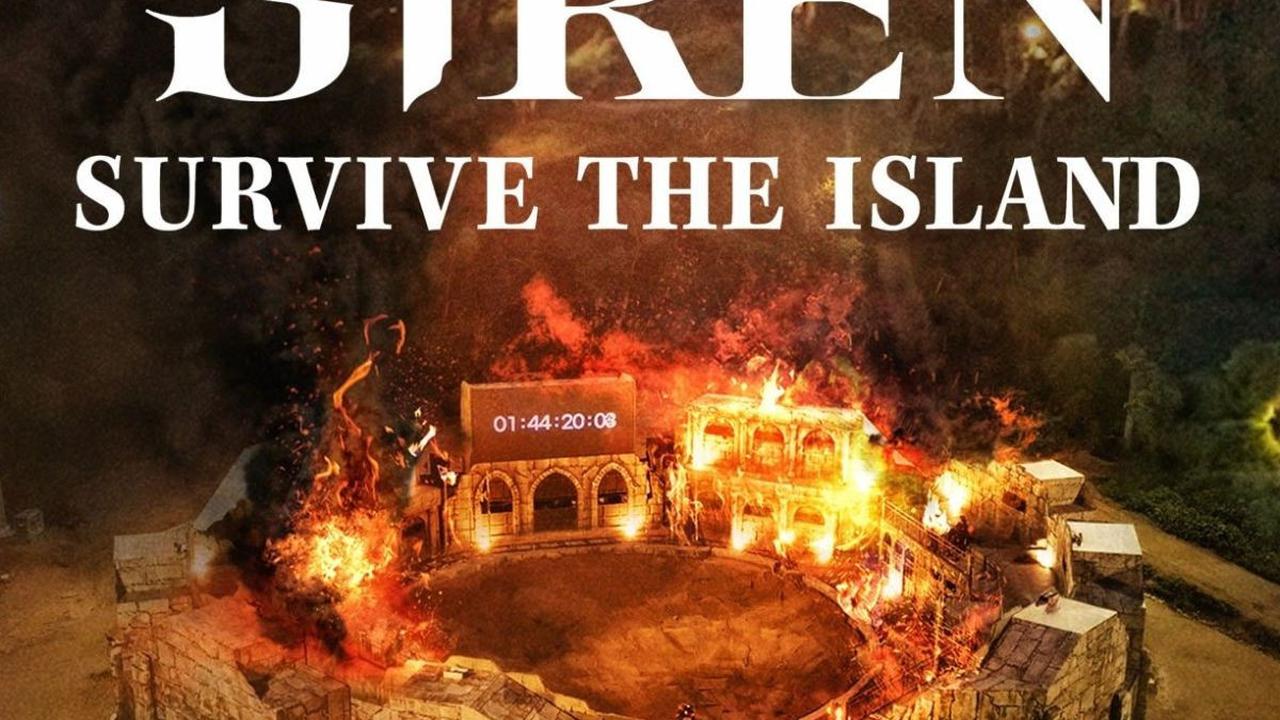Untuk kategori Variety Show, program variety show terbaik jatuh kepada Siren: Survive the Island yang tayang di Netflix. Variety Show ini merupakan program survival yang terdiri dari 24 wanita polisi, damkar, pengawal, tentara, atlet, dan pemeran stunt me