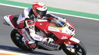 Andi Gilang pada balapan Moto3 Portugal di Sirkuit Portimao, hari Minggu (18/04/2021). (Honda Team Asia)