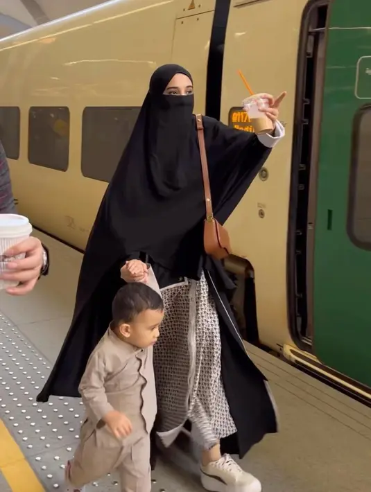 [Instagram/zaskiasungkar15]