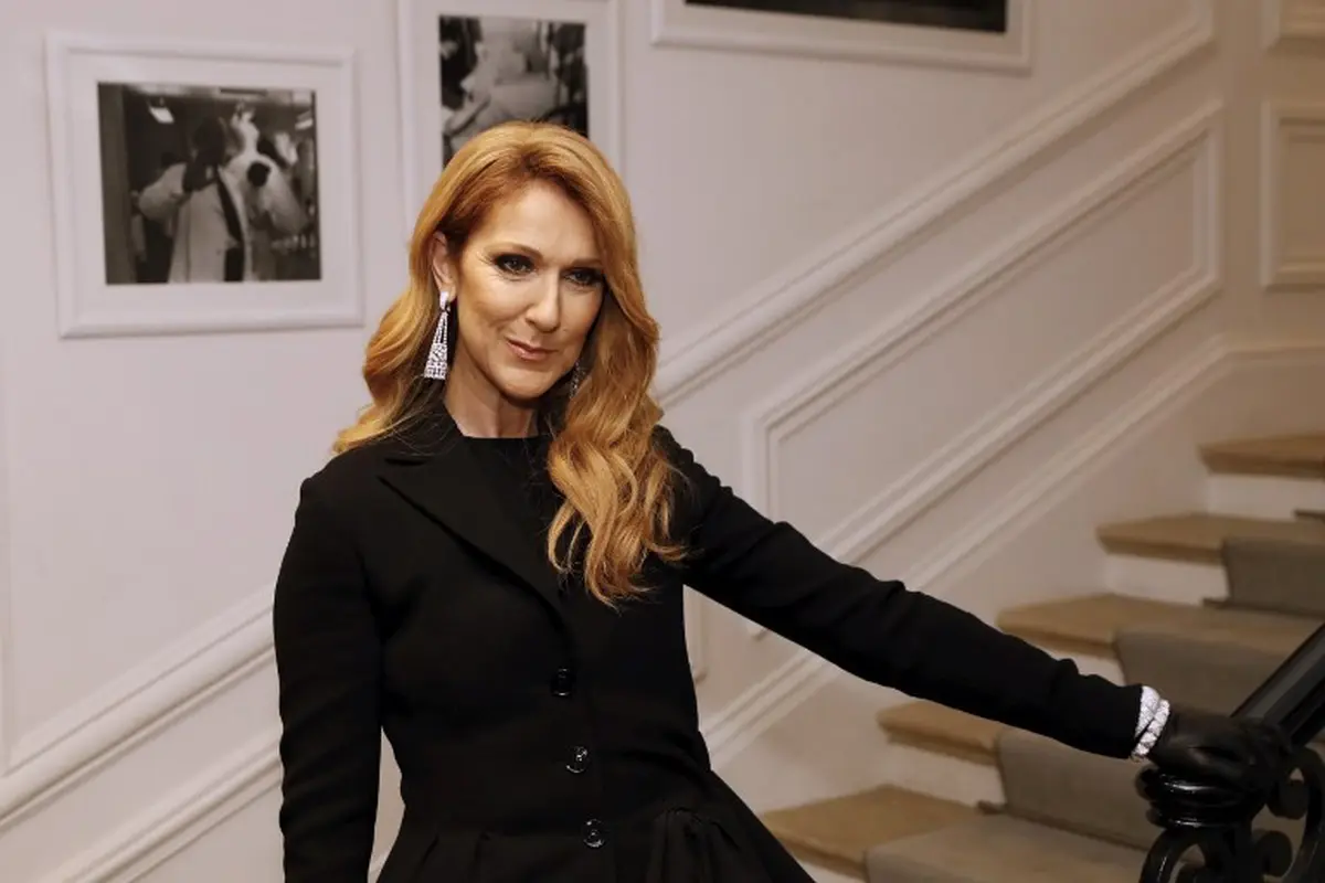 Celine Dion mengaju bahwa dirinya hanya berciuman dengan satu pria yaitu almarhum suaminya, Rene Angelil. (AFP/Bintang.com)