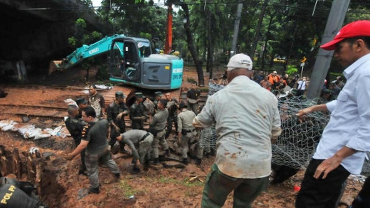 Siaga persiapan logistik
