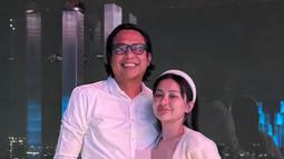 Tak hanya Gofar, pemilik nama asli Cupi Warsita itu juga mengunggah kebersamaan mereka dengan menyertakan keterangan, "Abdul (emoji kue ulang tahun)". Dengan jawaban manis, Gofar pun membalasnya di kolom komentar dengan ucapan terima kasih, "Makasih sayang!" (Liputan6.com/IG/@pergijauh)