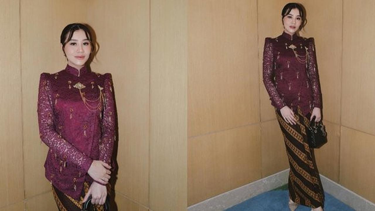 Aaliyah Massaid dan Thariq Halilintar tampil serasi sebagai pengiring pengantin, sementara baby bump-nya menjadi pusat perhatian.
