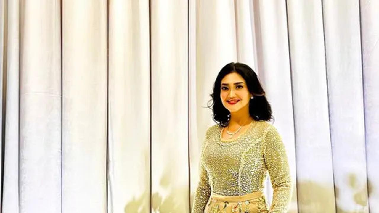 6 Model Rambut ala Bella Saphira saat Hadiri Kondangan, Bisa Jadi Inspirasi Ibu 50 Tahunan