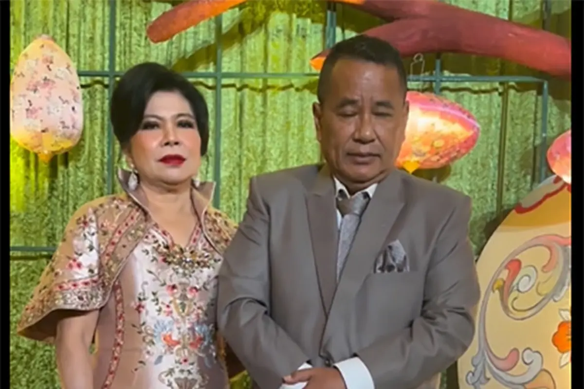 Acara lamaran dan sangjit anak Hotman Paris Hutapea