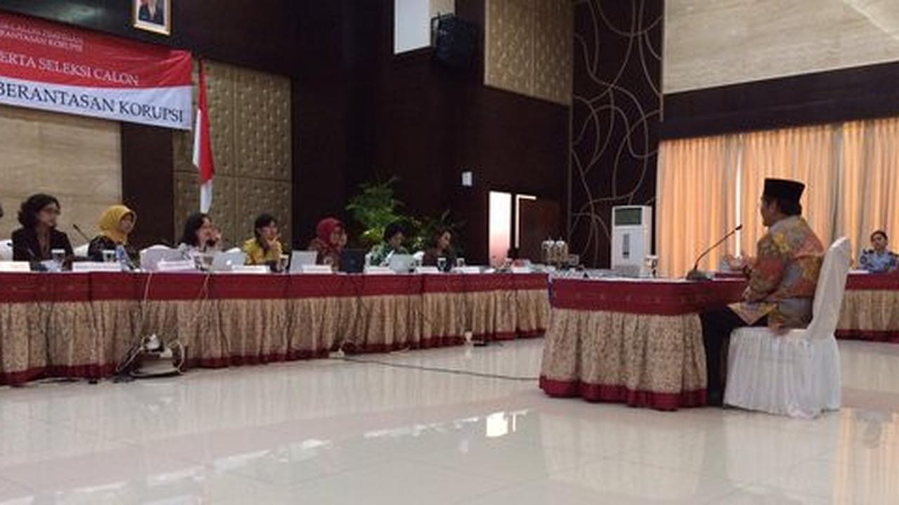 Di depan Pansel Capim KPK, Jimly tak setuju koruptor dihukum mati