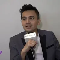 Sahrul Gunawan berusaha menyembunyikan permasalahannya dengan sang istri, Indriani Hadi di hadapan anak-anaknya. Bahkan hingga saat ini, kondisi di rumah masih sama seperti sebelum adanya permasalahan.