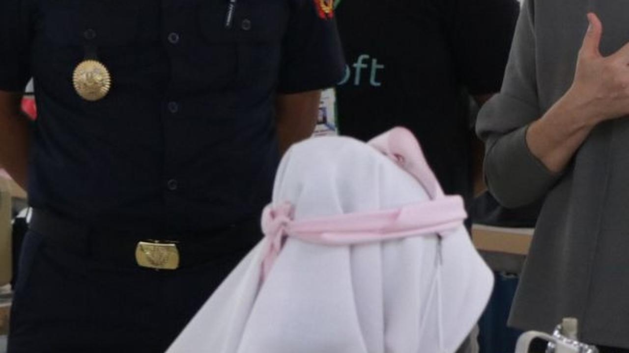 Sepeda Motor Disetop di Jalan Jember, Ternyata Bawa Rokok Ilegal Senilai Ratusan Juta