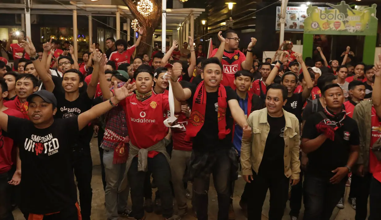 Nonbar yang diadakan bekerjasama dengan Bola.com itu berlangsung lancar dan meriah. (Bola.com/Vitalis Yogi Trisna)
