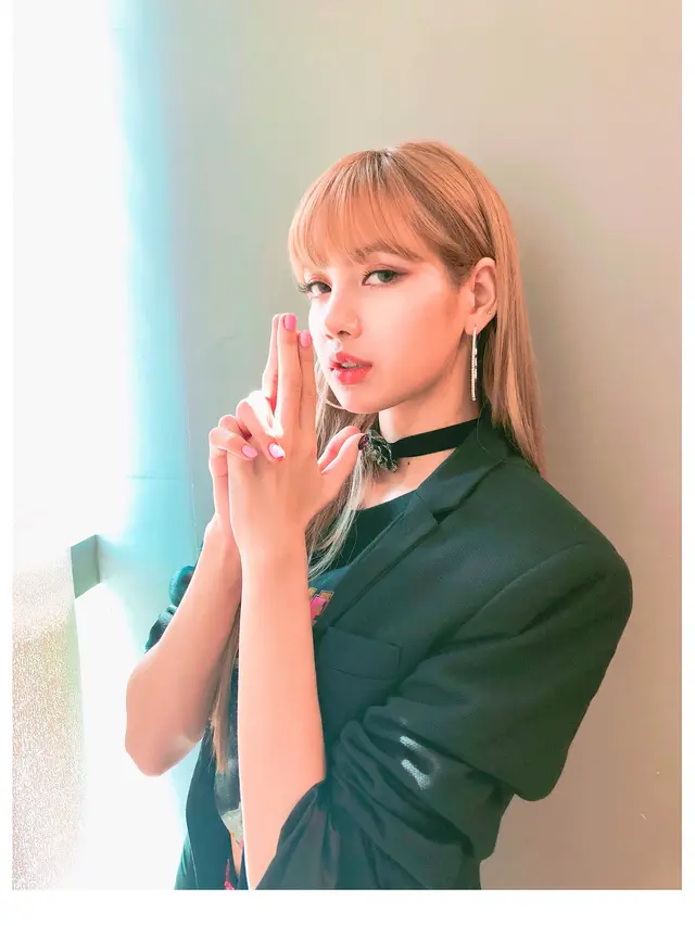 [Bintang] Lisa BLACKPINK