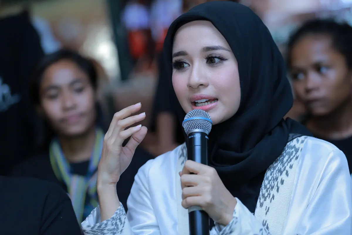 [Bintang] Laudya Cynthia Bella