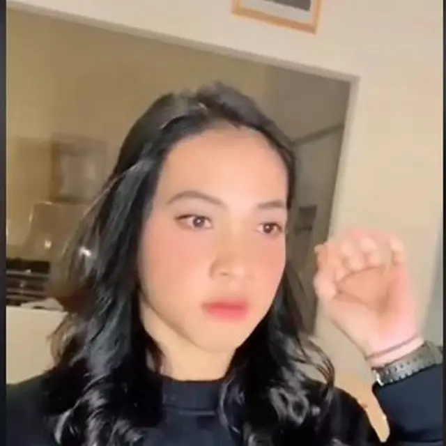 Pria Berambut Panjang Didandani Mirip Wanita, Hasilnya Bikin Pangling dan Takjub