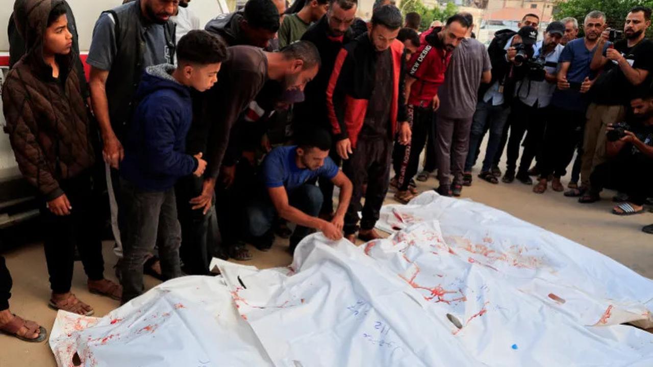 Israel Sengaja ‘Pikat' Warga Gaza yang Kelaparan dengan Bantuan Makanan Lalu Ditembaki, Bunuh 102 Orang dalam 8 Hari