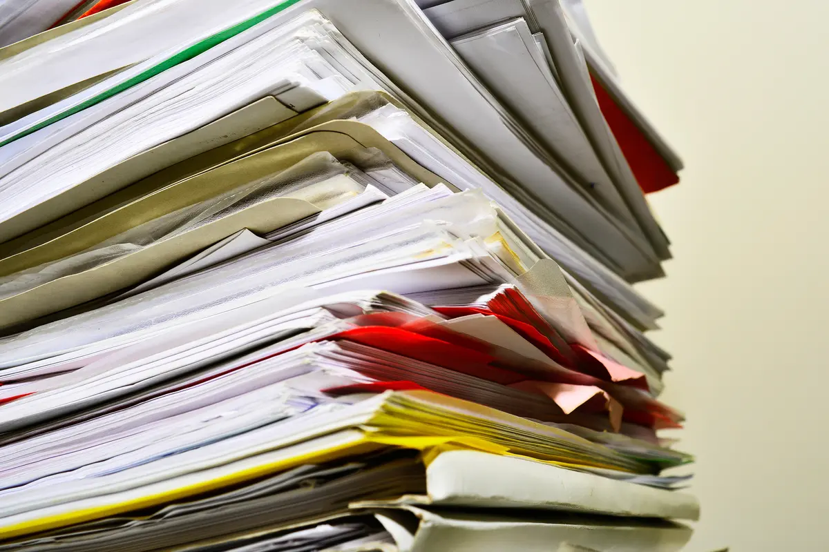 Berkas Dokumen Arsip File