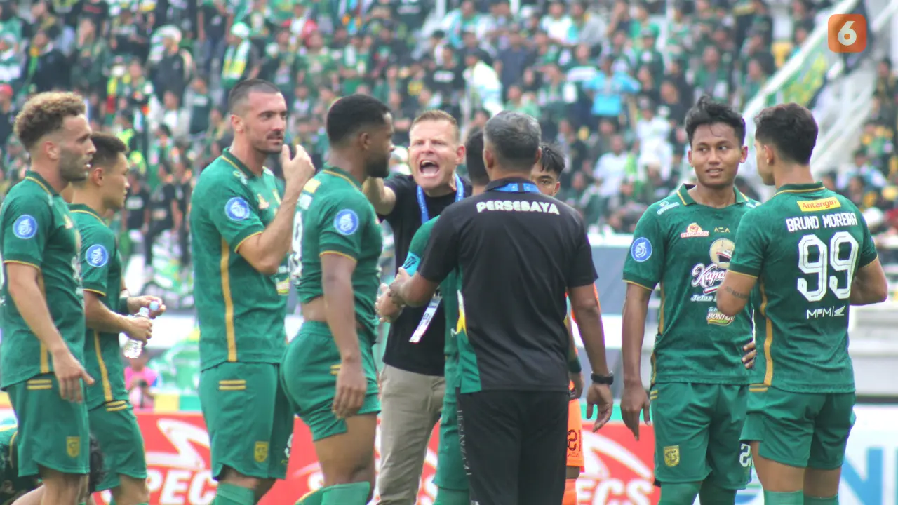 FOTO Persebaya Vs Persib