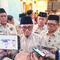 Wakil Menteri Haji dan Umrah RI Dahnil Anzar Simanjuntak menjawab pertanyaan wartawan usai meninjau Asrama Haji Sudiang di Makassar, Rabu (13/5/2026). (Liputan6.com/ Fauzan)