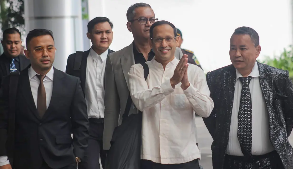 Nadiem Makarim kembali memenuhi panggilan pemeriksaan Kejaksaan Agung (Kejagung). (merdeka.com/Arie Basuki)
