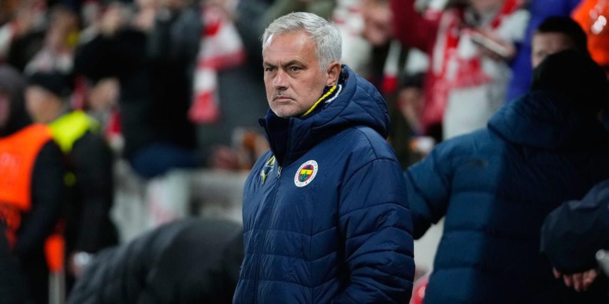 Jose Mourinho Resmi Kembali ke Benfica, Siap Uji Chelsea di Liga Champions