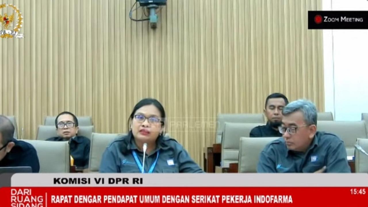 Curhat di DPR Sampai Nangis, Pegawai Indofarma: Kalau Tidak Ingat Tuhan, Kami Sudah Bunuh Keluarga Sendiri