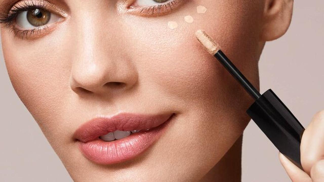 9 Tips Makeup Kondangan yang Sederhana tapi Elegan, Dijamin Bikin Memukau