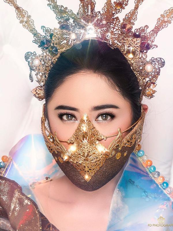 Gaya Dewi Perssik saat Pemotretan Single Terbaru (sumber: instagram/fdphotography90)