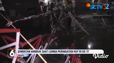 Diduga tidak kuat menahan beban banyaknya warga yang menonton lomba 17 Agustus, sebuah jembatan penyeberangan di Jalan Petojo Utara, Gambir, Jakarta Pusat, ambruk pada Sabtu sore. Akibatnya belasan warga termasuk ibu-ibu dan juga anak-anak tercebur k...
