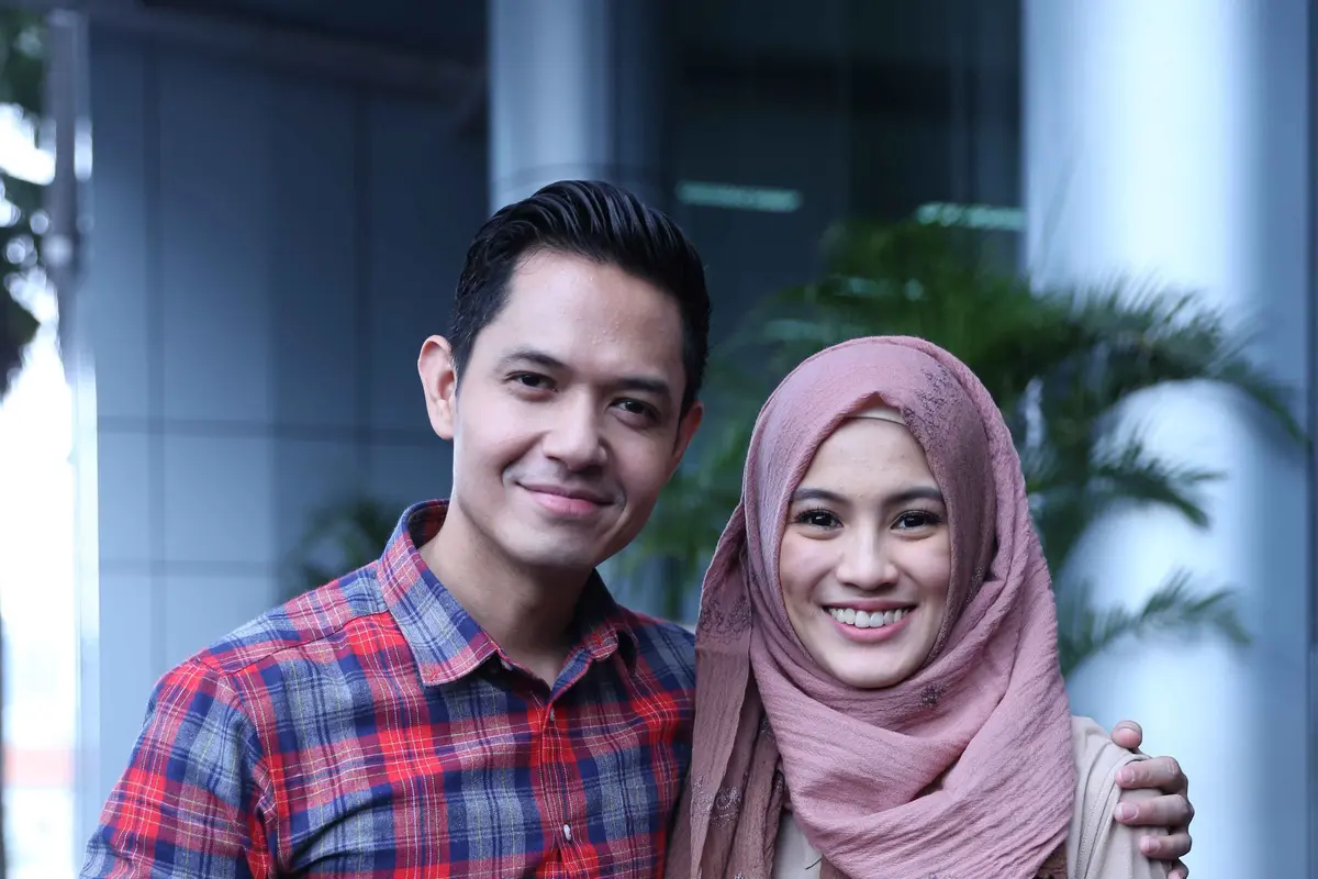 [Bintang] Dude Harlino - Alyssa Soebandono