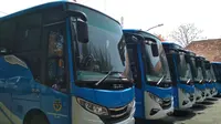 Penampakan BRT yang dianggap menjadi alternatif pilihan transportasi di Kota Cirebon. Foto (Liputan6.com / Panji Prayitno)
