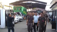 Diduga Tilap Dana Linmas, Eks Petinggi Satpol PP Bekasi Ditahan