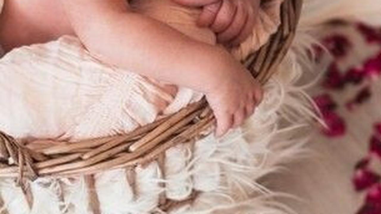 <b>Ucapan Welcome To The World Baby Girl Artinya Lengkap dan Penuh Makna Positif</b>