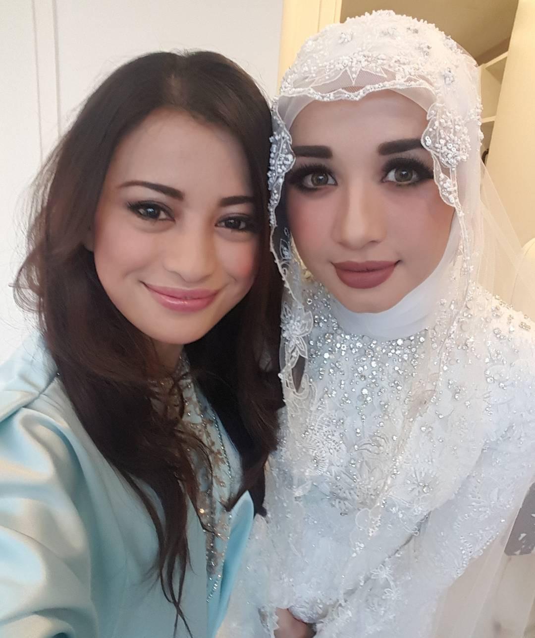 Angie Virgin dan Laudya Cynthia Bella