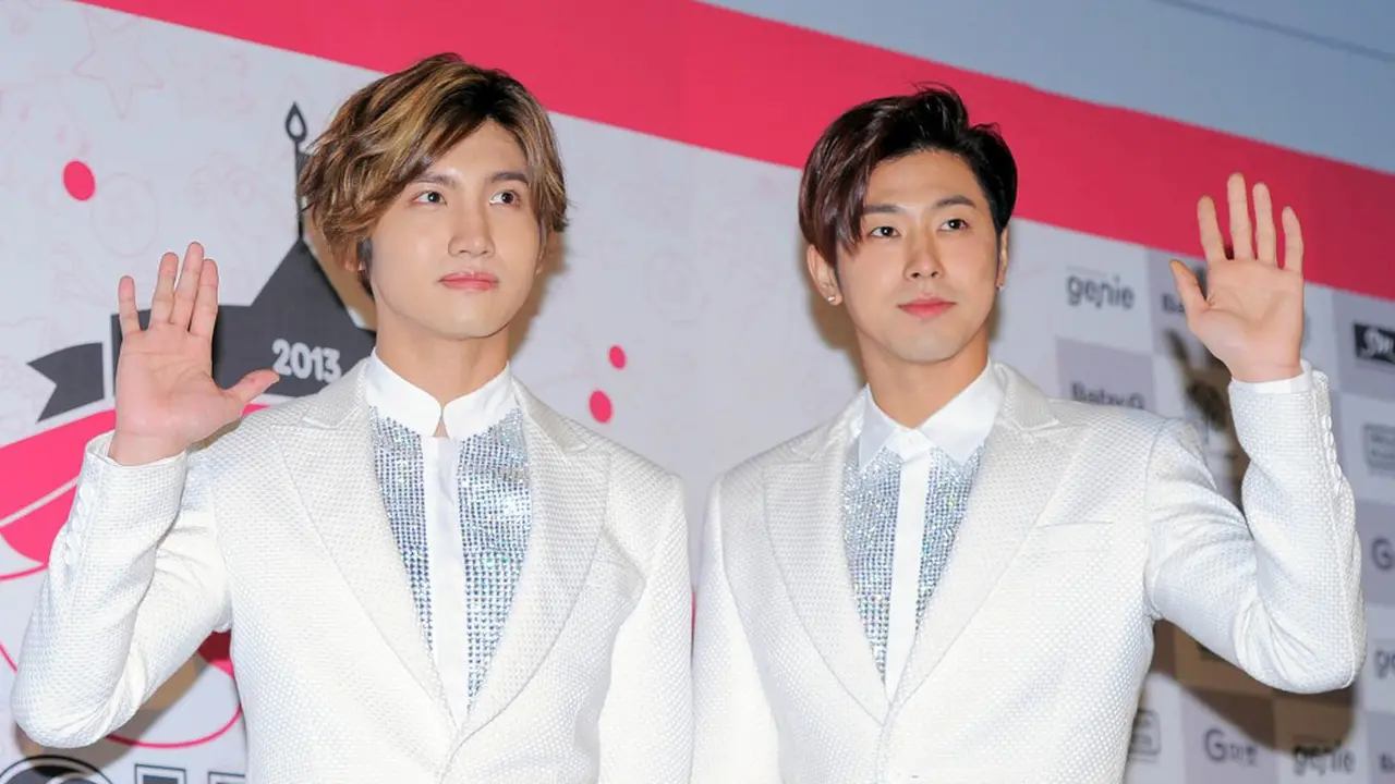 Membuai Penonton, TVXQ Sukses Gelar Konser di Jepang