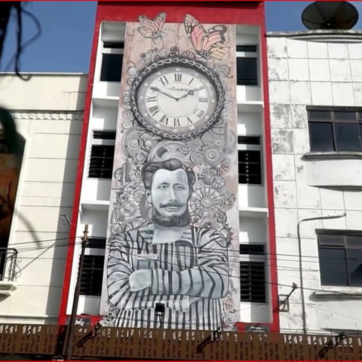 Mural Solo