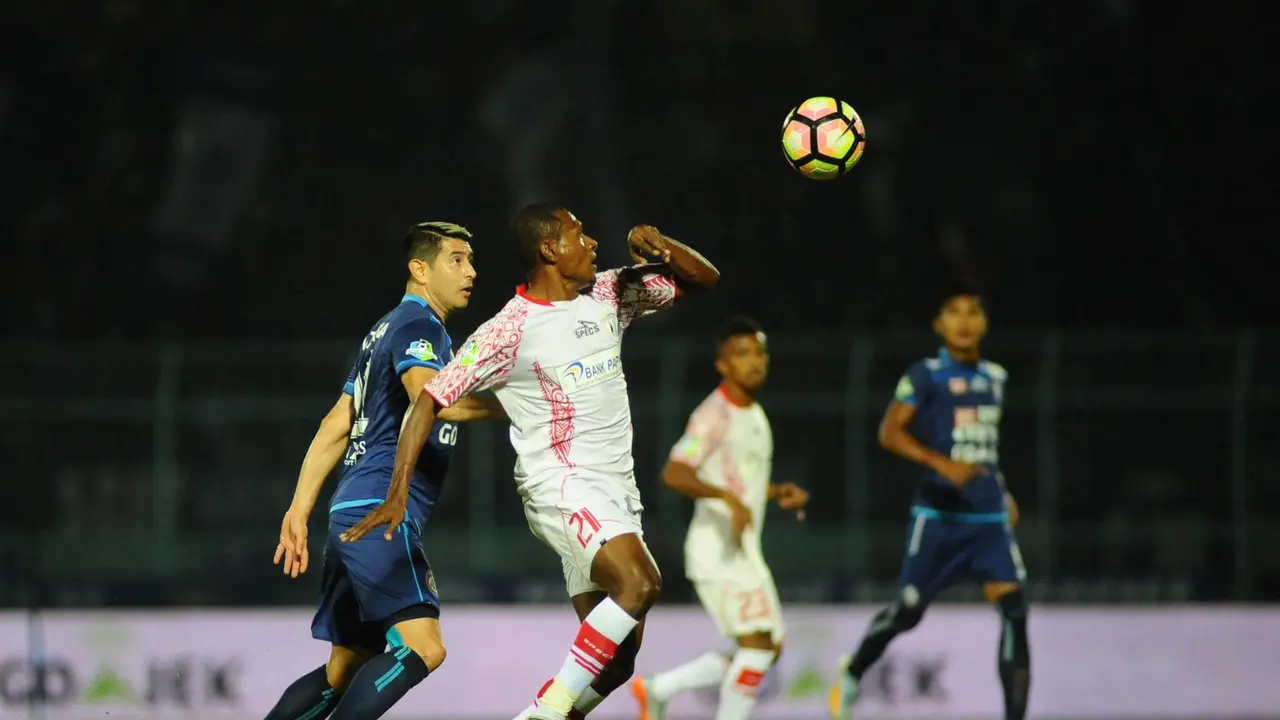 Arema FC vs Persipura Jayapura