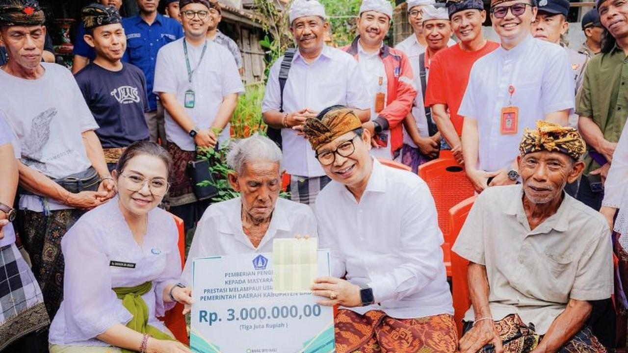 Pemkab Badung Beri Penghargaan Lansia Melebihi Usia Harapan Hidup, Dorong Gaya Hidup Sehat