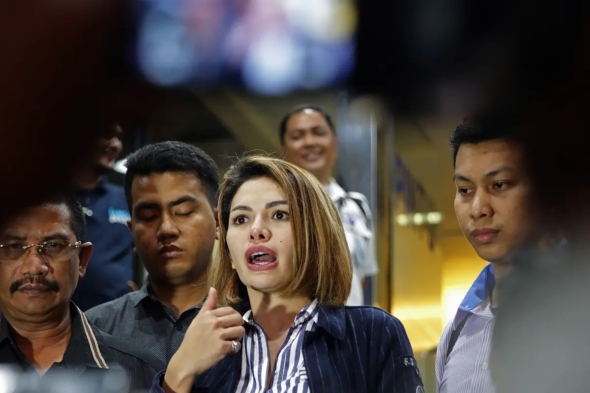 Nikita Mirzani melaporkan Julia Perez