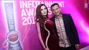 Anang dan Ashanty saat menghadiri Infotainment Awards di Studio 6 Emtek City, Daan Mogot, Jakarta, Jumat (22/1/2016). (Liputan6.com/Herman Zakharia)