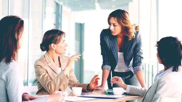 [Bintang] [Bintang] Lolos Ikut The NextDev 2017, Karapan Beri Wejangan untuk Peserta Talent Scouting 2018