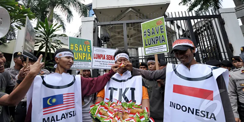 Aktivis Semarang Geruduk Kedutaan Malaysia