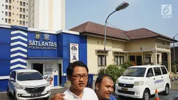 Kantor Satlantas Polresta Depok, Jawa Barat, Senin (1/7/2019). Polresta Depok menggratiskan pembuatan SIM baru dan perpanjangan bagi warga yang berulang tahun pada 1 Juli atau bertepatan dengan HUT ke-73 Bhayangkara. (Liputan6.com/Immanuel Antonius)
