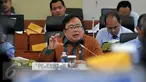 Menkeu Bambang Brodjonegoro saat menggelar rapat kerja dengan Badan Anggaran (Banggar) DPR RI di Kompleks Parlemen, Senayan, Jakarta (17/2). Rapat tersebut membahas situasi perekonomian 2015 dan proyeksi perekonomian pada 2016. (Liputan6.com/JohanTallo)